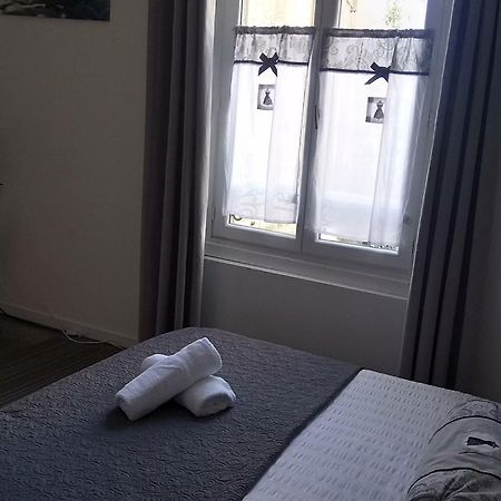Maison De Ville Bed & Breakfast Magny-en-Vexin Exterior foto