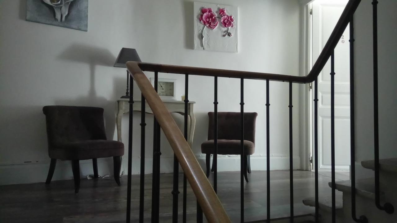 Maison De Ville Bed & Breakfast Magny-en-Vexin Exterior foto